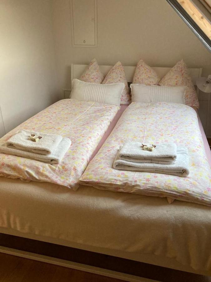 Ferienwohnung Burg Murten Bagian luar foto