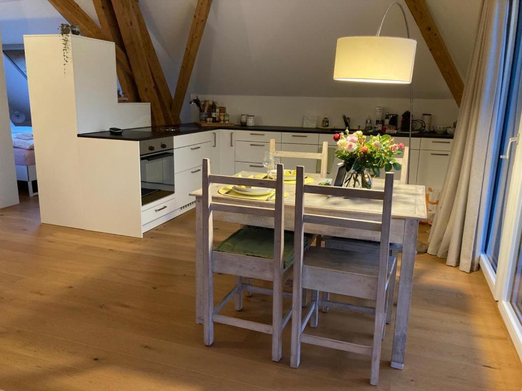 Ferienwohnung Burg Murten Bagian luar foto